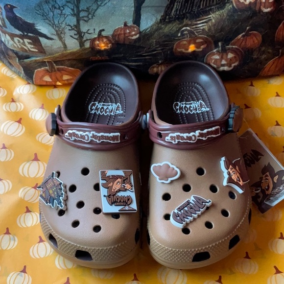 🧛♂️ CROCS COUNT CHOCULA CLASSIC CLOG 🧛♂️ NWT 🧛♂️ - Picture 5 of 16